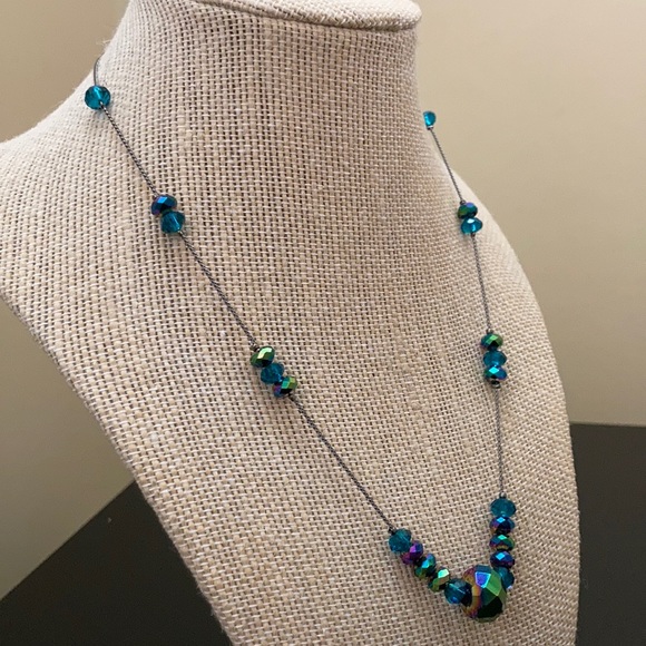 Multicolored Beaded Necklace - Picture 3 of 6